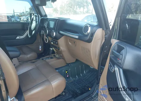 2012 Jeep Wrangler Sahara z USA, uszkodzony, nr VIN 1C4AJWBG1CL194748